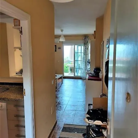 Sunny Lovely 2 Bedroom With Pool Apartment Fuengirola